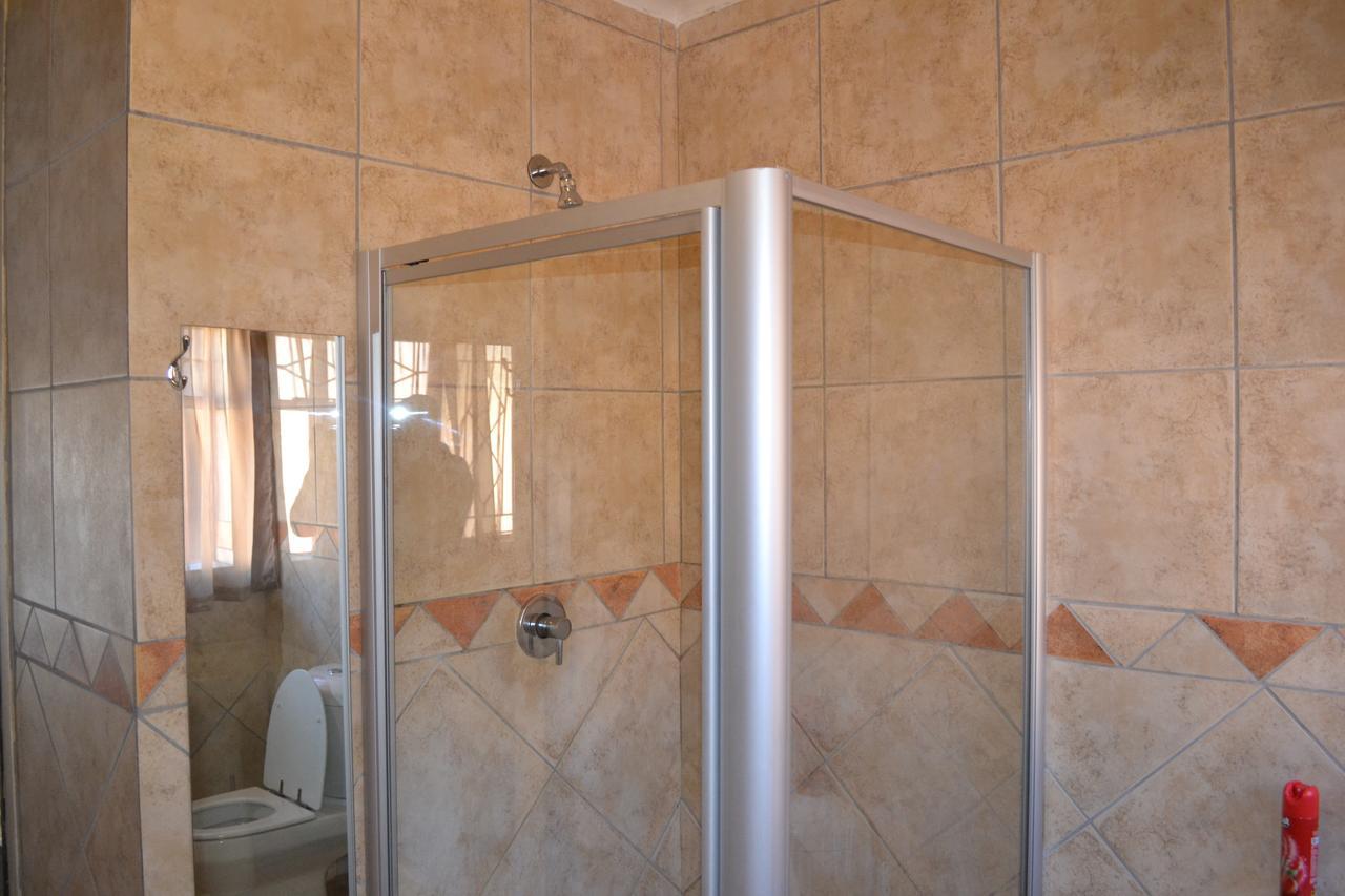 Oasis Of Life Guest House Witbank Dış mekan fotoğraf