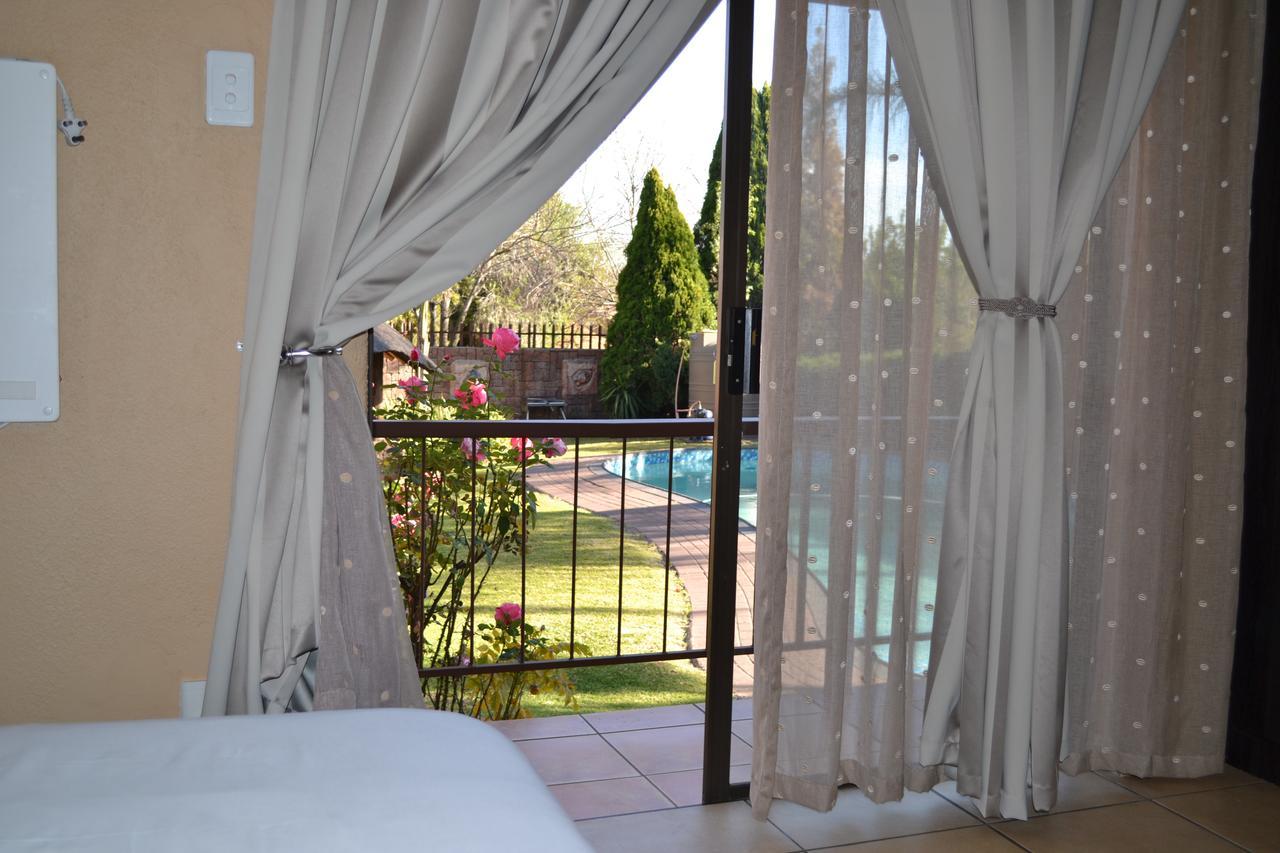 Oasis Of Life Guest House Witbank Dış mekan fotoğraf