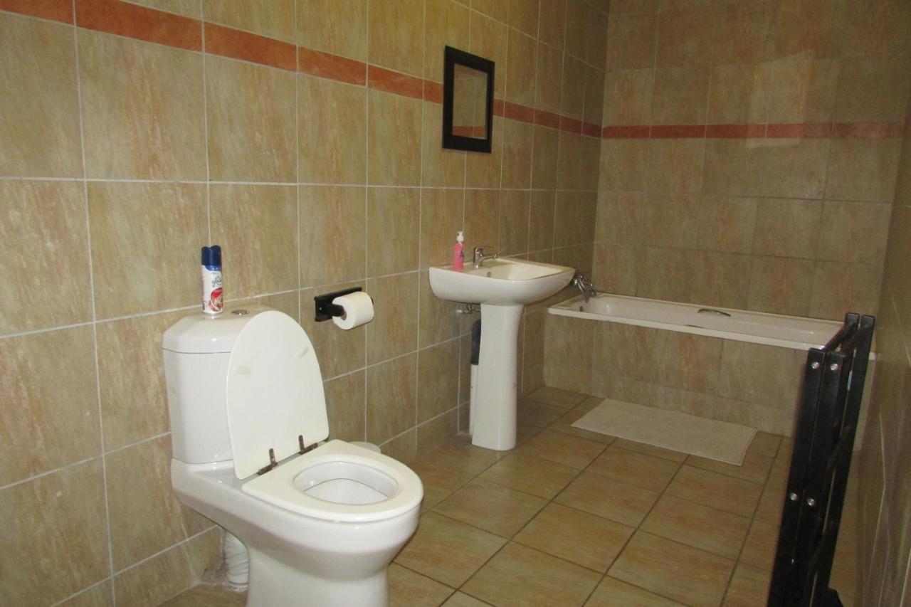 Oasis Of Life Guest House Witbank Dış mekan fotoğraf